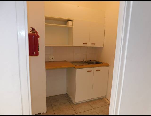 119M² OFFICE RENTED IN WESTLAKE